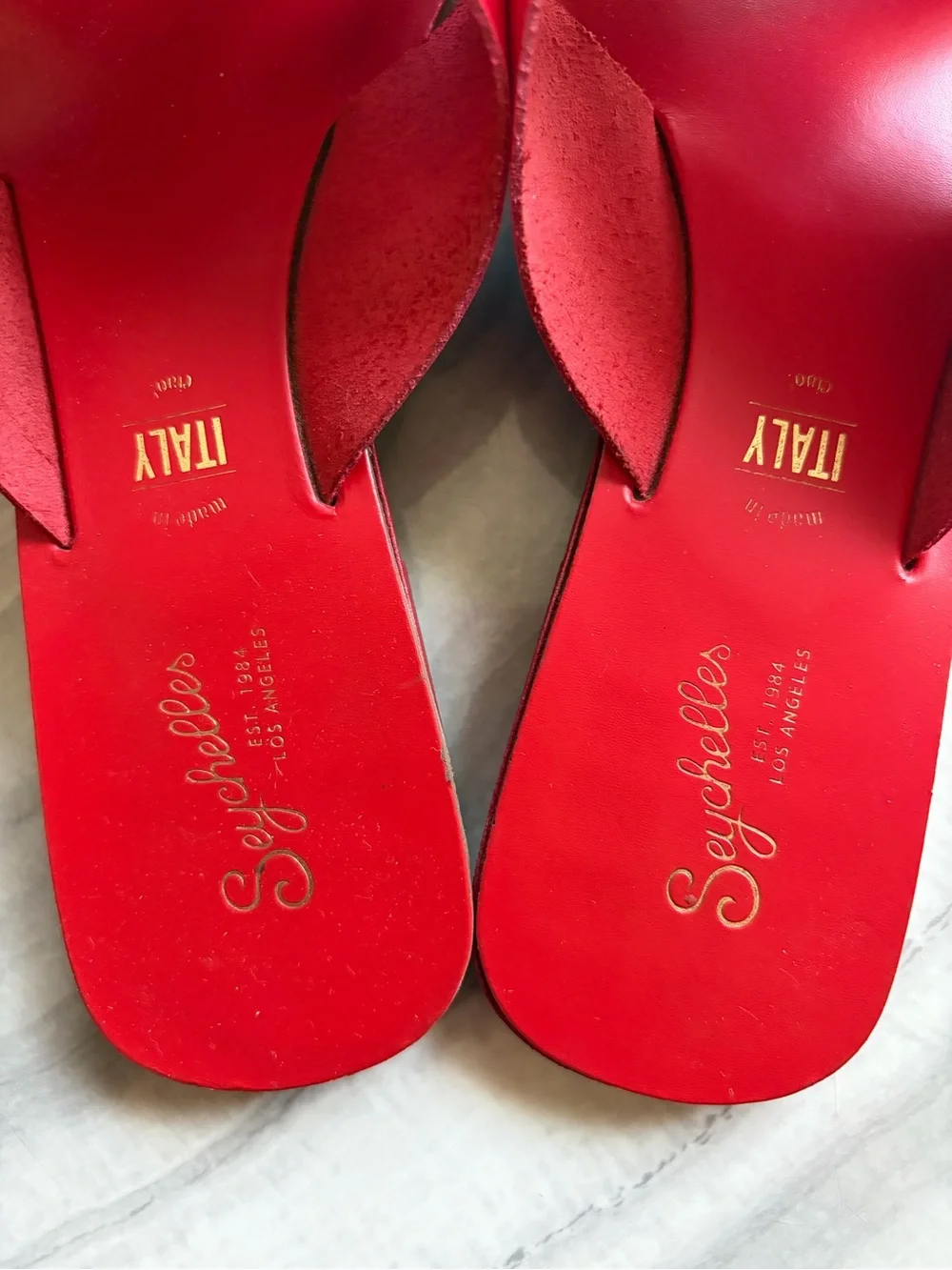SEYCHELLES TOTAL RELAXATION SLIDE SANDALS